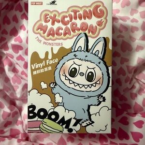 POP MART Exciting Macaron Labubu